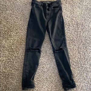 Women’s Size 6 American Eagle Jeans